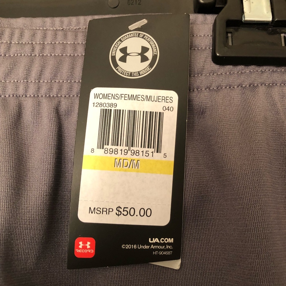 New Under Armour Pants - Picture 8 of 8
